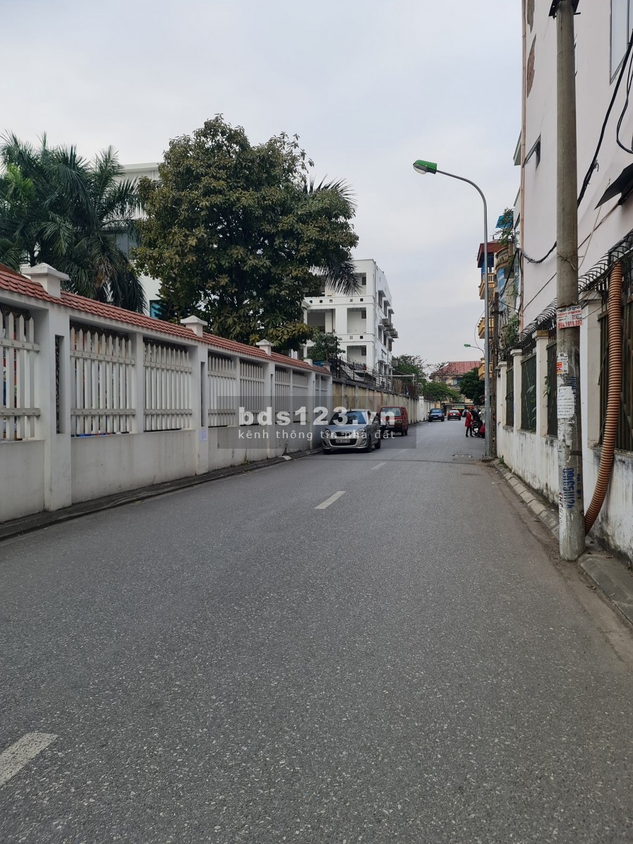 An Sinh, Ngô Gia Tự Long Biên 120m2 C4 MTx10m Ngõ ô tô