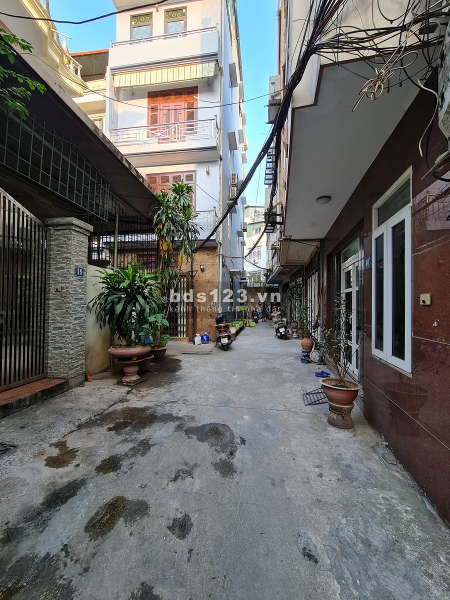 An Sinh, Ngô Gia Tự Long Biên 120m2 C4 MTx10m Ngõ ô tô