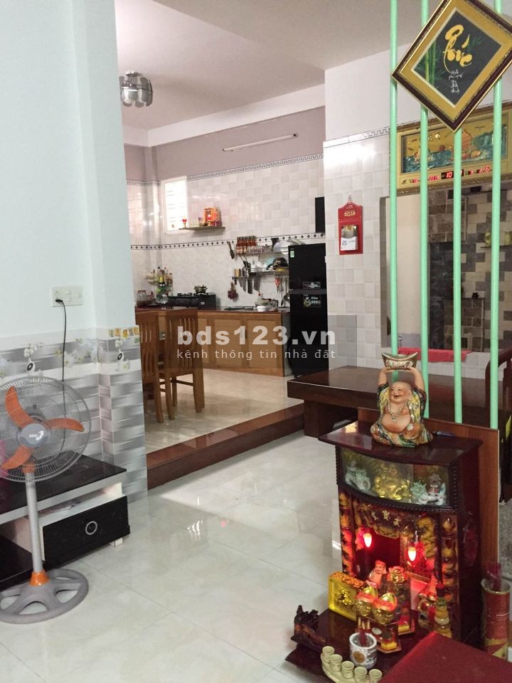 Bán nhà Nguyễn Thị Nhỏ, Tân Bình 30m2_ 1T2L tặng nội thất