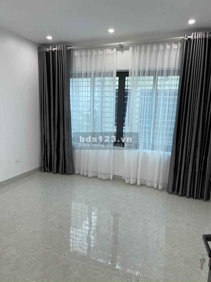 Bán nhà phố Lê Viết Hưng, TP Hải Dương, 46m2, 2 tầng, 2 ngủ, giá tốt