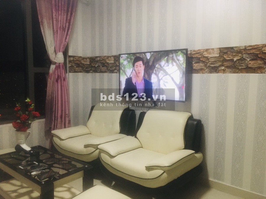 Căn hộ River Gate 2PN full nội thất cao cấp giá thuê 18tr/ tháng