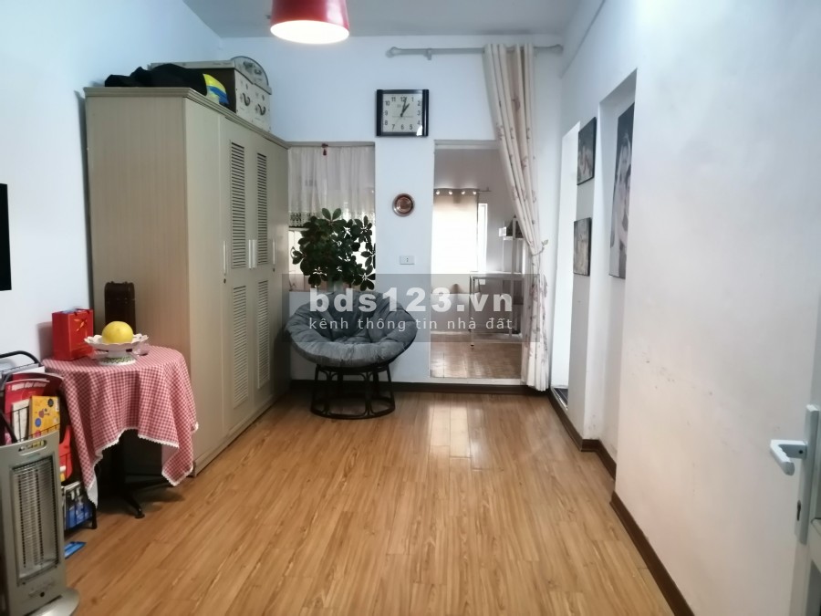 Cho thuê nhà tập thể tại phường Nghĩa Tân, Cầu Giấy, Hà Nội