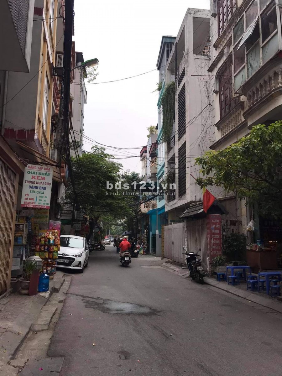 Bán Nhà Cầu Giấy,Nguyễn Văn Huyên – Ngõ To,Vỉa Hè Rộng – Dt 65m Giá Chỉ 13,5 Tỷ.