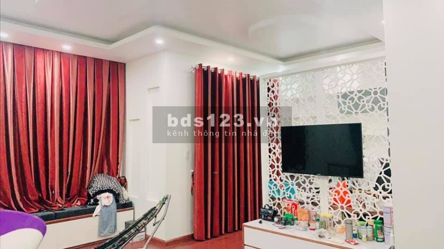 Nhà bán hxh tránh 120m2 Cách Mạng Tháng 8 Quận 10 giá 25 tỷ