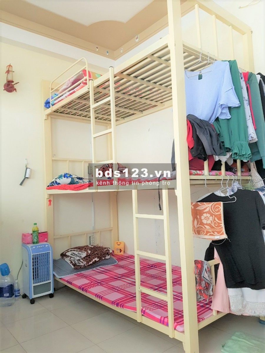 Cho thuê phòng trọ tại sân bay, 129/7 Bạch Đằng, tìm nam/nữ ở ghép
