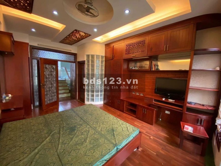 Bán nhà phố Đào Tấn, Ba Đình. Lô góc, Ô tô, KD, MT6m, 75m2, 16 tỷ