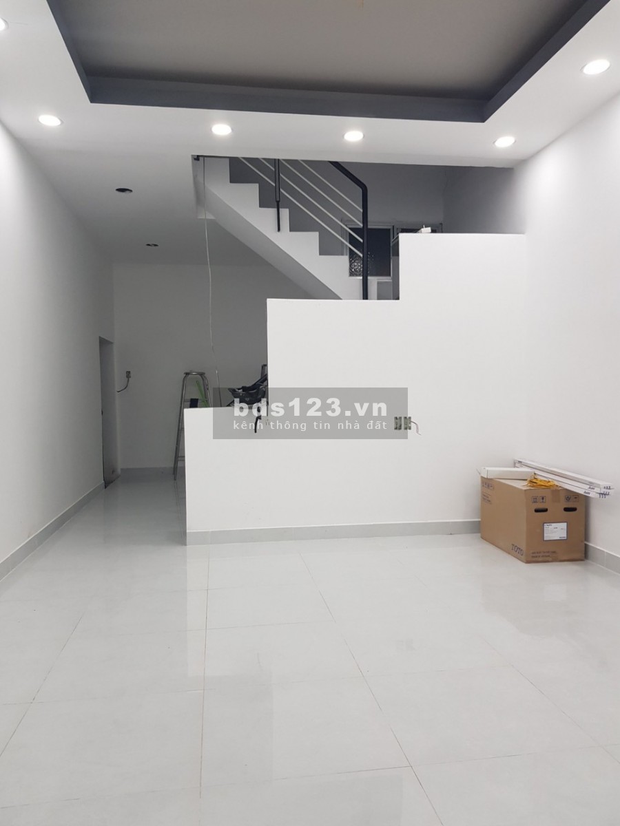 Bán nhà 1 lầu hẻm 29 đường Hoàng Quốc Việt P.Phú Thuận Q7