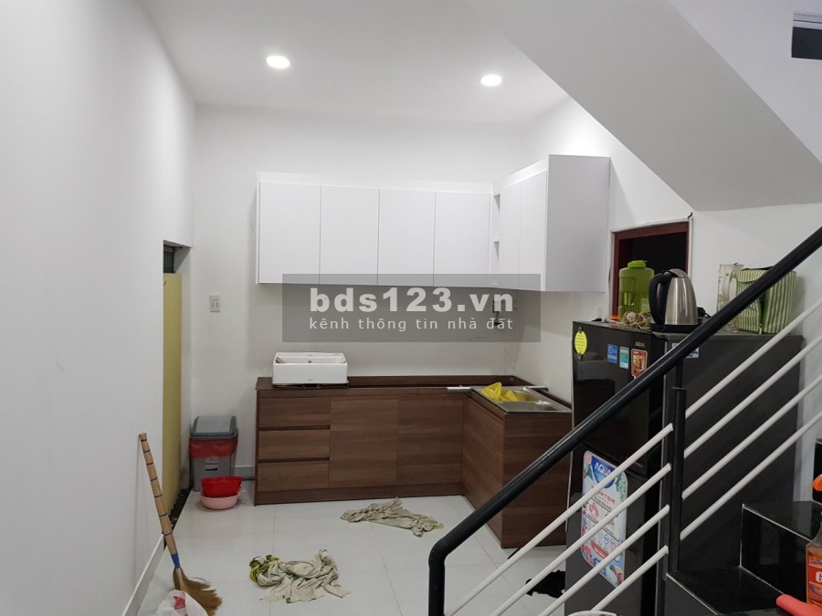 Bán nhà 1 lầu hẻm 29 đường Hoàng Quốc Việt P.Phú Thuận Q7