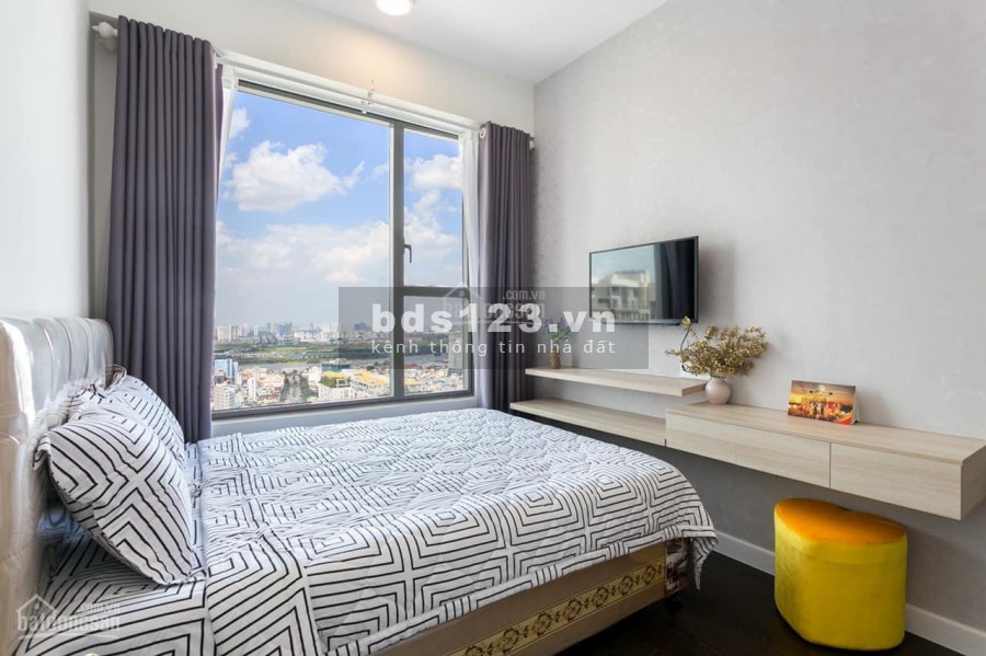 Chính chủ cần cho thuê nhà rộng 74m2, 2 PN, view thoáng, không che chắn, cc Masteri Millennium, giá 16 triệu/tháng
