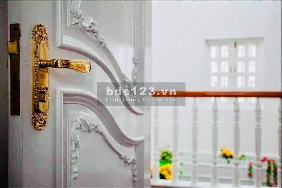 Hẻm xe tải tránh khu VIP Phạm Văn Chiêu Gò Vấp 70m2 5 tầng giá 8 tỷ