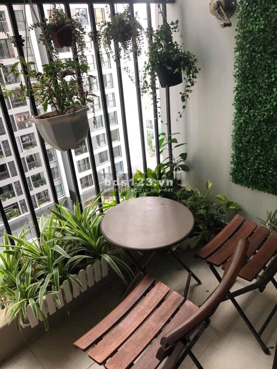 Bán gấp căn 2 ngủ 69m bao phí, full đồ tại Green Bay, Giá 3 tỷ, LH: 0352781220