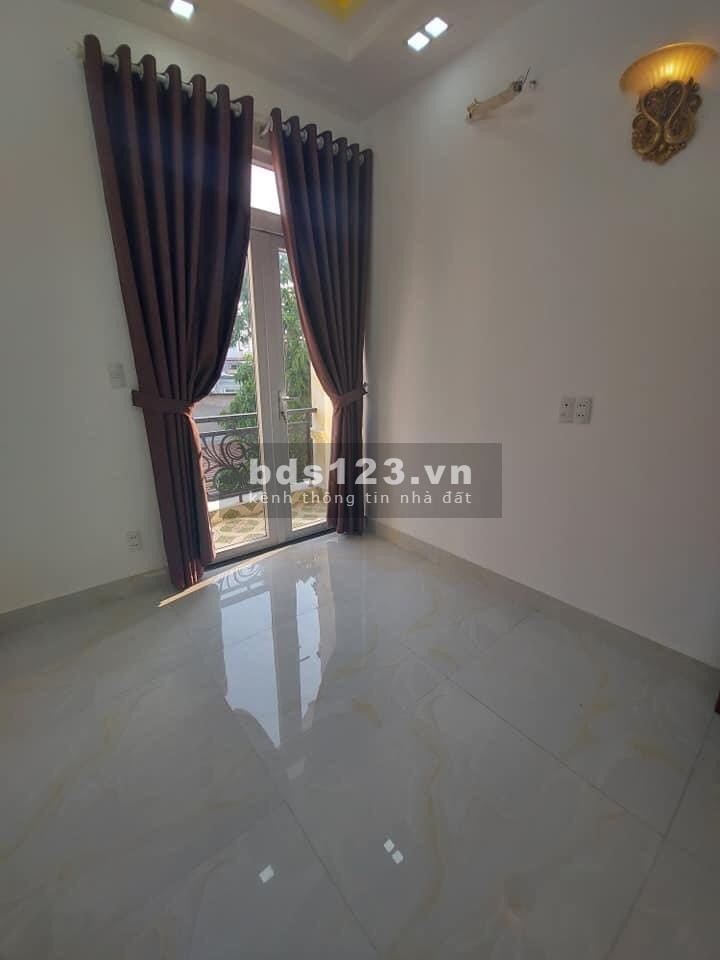 Nước Mỹ đã ổn định, gia đình cần bán nhà đường Nguyễn Thị Nhỏ-Lê Đại Hành, LH0909484131