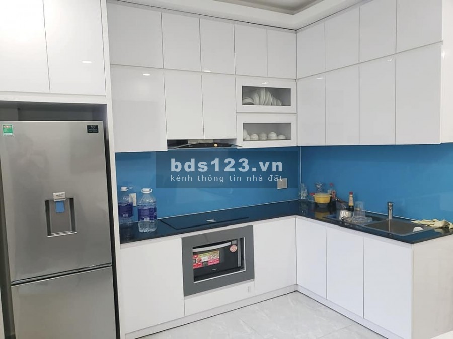 Đường Ba Tháng Hai, 51 m2 (4* 12.5 ), 5 tầng, phường 14, Quận 10, giá 12 tỷ