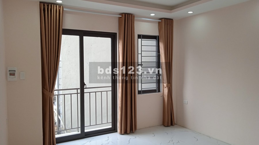 BÁN NHÀ Thịnh Quang - TÂY Sơn 40m chỉ 3,4 tỷ