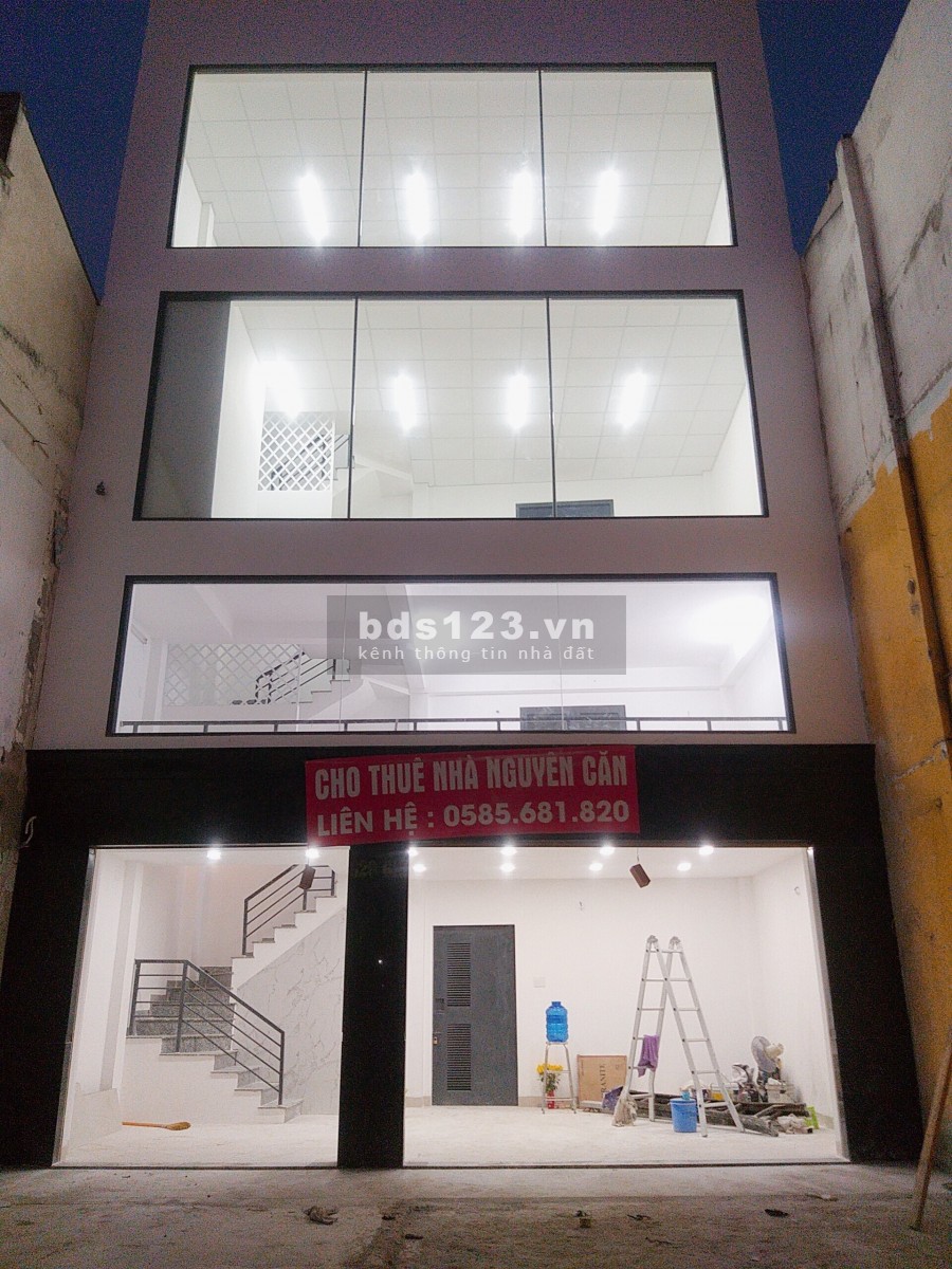 NHÀ MẶT TIỀN NGUYÊN CĂN CHO THUÊ - CMT8 DT: 40m2 (8x5)