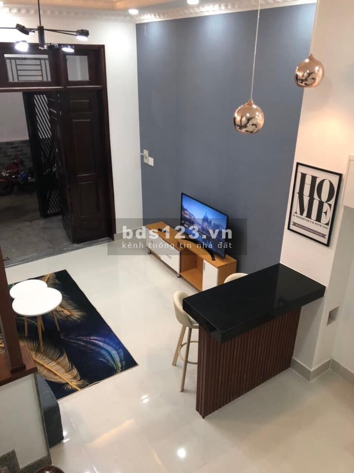 Chính chủ bán nhà HXH P12 Gò Vấp. DT 36m2, 3 tầng giá 4.4 tỷ tặng Full NTCC