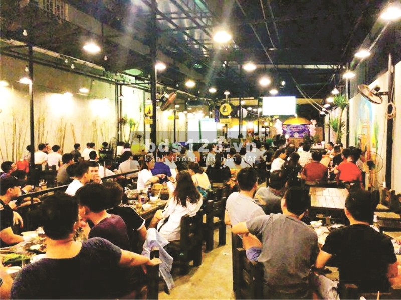 Cho thuê mặt bằng 1.179m2 góc 3 MT Nguyễn Xí Q. Bình Thạnh