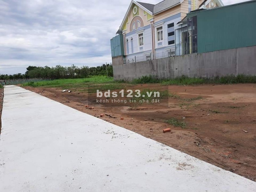 Đất nền giá rẻ đón Lộc vàng nhận xe sang
