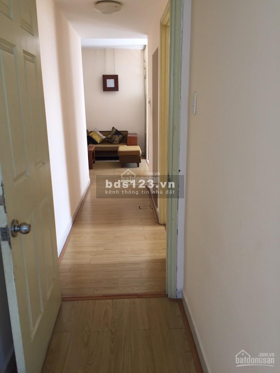Mình cần cho thuê căn hộ 80m2, 2 PN, nhà sạch chính chủ, cc Central Garden, giá 11 triệu/tháng