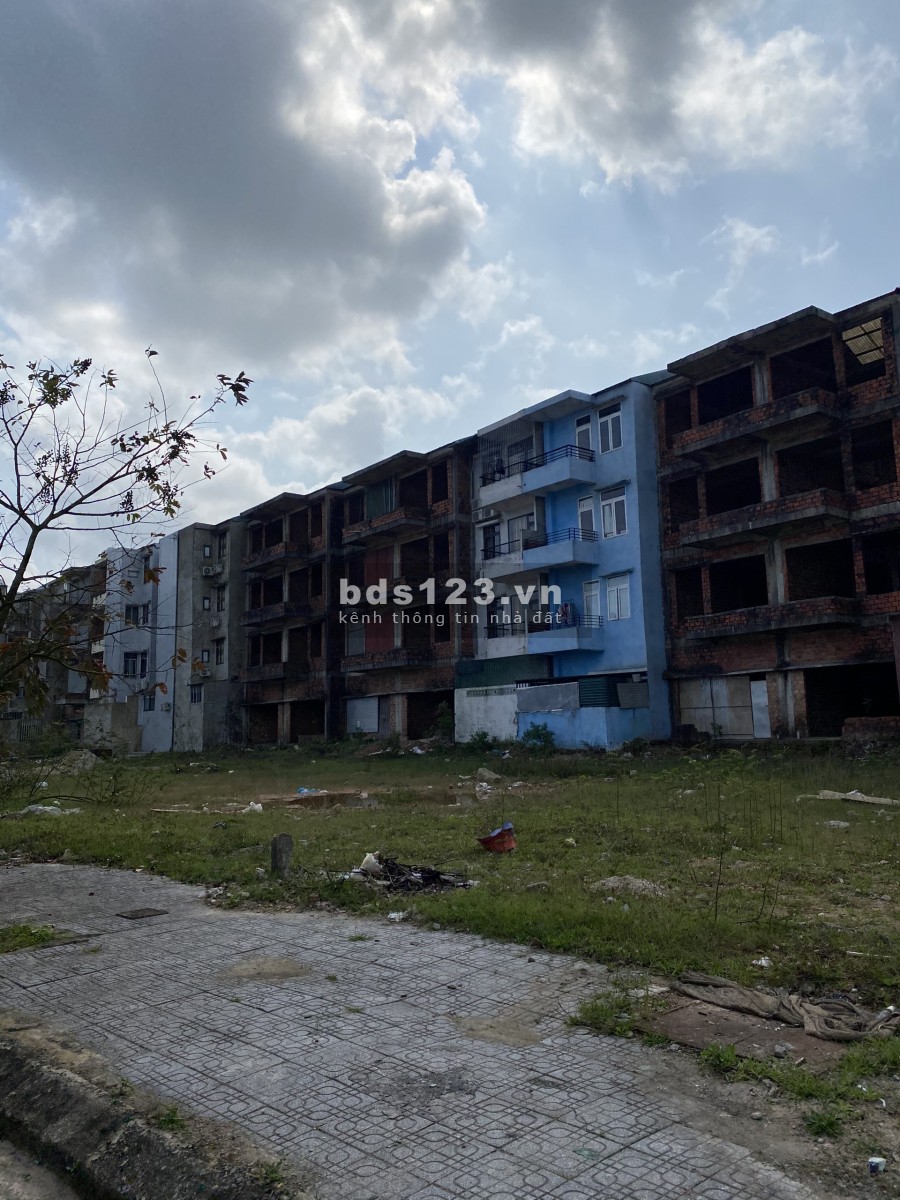 [Cực Kỳ Hiếm] ĐẤT XÂY DỰNG TƯ DO HUẾ GREEN CITY. ĐỐI LƯNG DÃY SHOPHOUSE. ĐƯỜNG 2 LÀN XE. CHỈ 1.9 TỶ