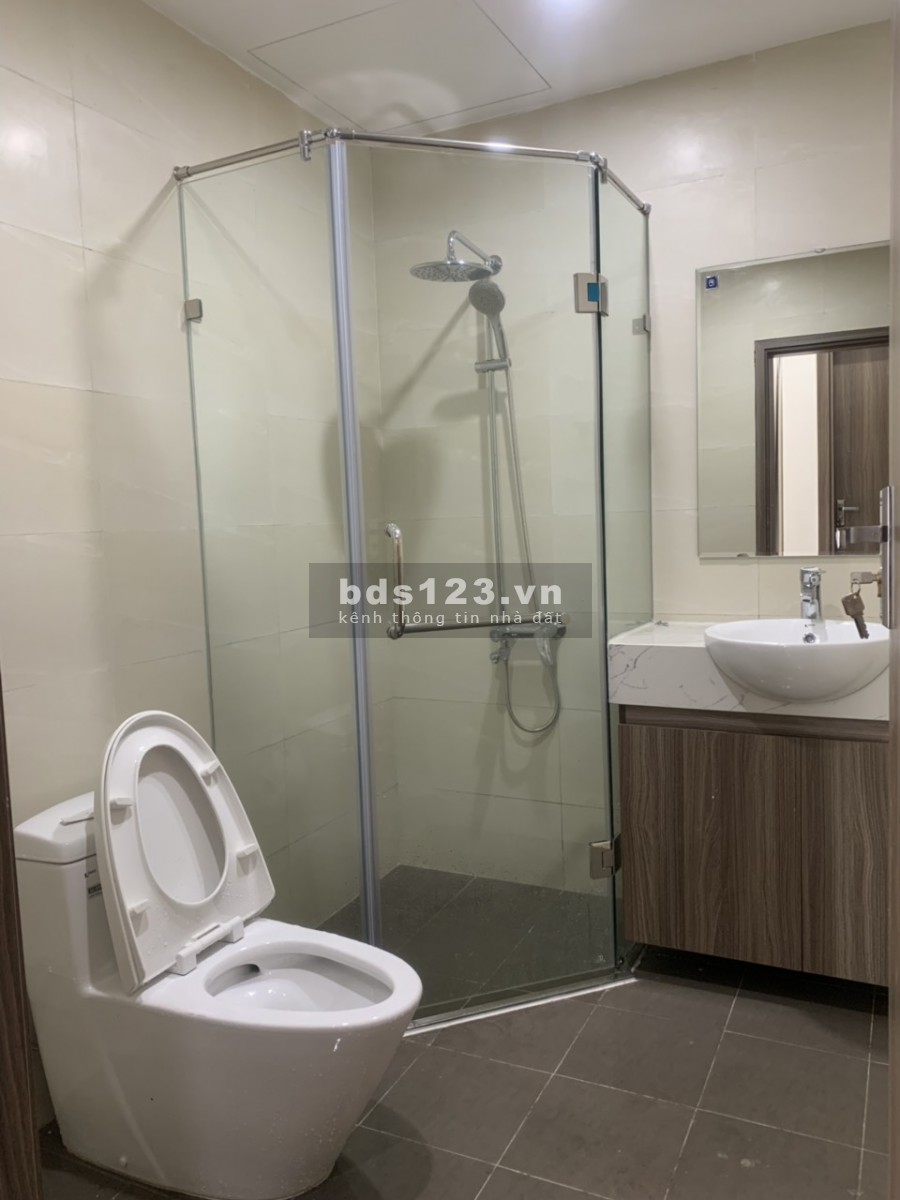 Bán gấp căn góc 3 ngủ 92m, full NT tại Green Bay Mễ Trì, Giá 4.6 tỷ, LH: 0352781220
