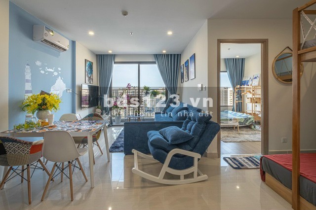 Chủ nhà cần bán gấp căn hộ Vinhomes Grand Park Q9 căn 1PN+ view sông và hồ bơi nội khu giá 1.72 tỷ.Liên hệ 0363583647