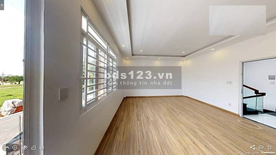 Chính chủ bán gấp căn nhà mặt tiền Đinh Đức Thiện, 90m2, 1 trệt 2 lầu, 3PN, 3WC. LH: 079394749