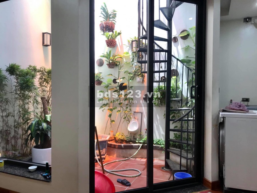 Bán Nhà Phố Nguyễn Tuân Thanh Xuân 75m2 5T Mt 5,5m Giá 22 Tỷ Khu VIP Thang Máy Nhập Khẩu
