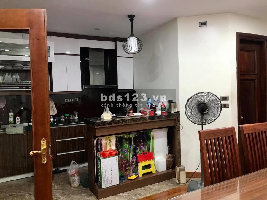 Bán Nhà Phố Nguyễn Tuân Thanh Xuân 75m2 5T Mt 5,5m Giá 22 Tỷ Khu VIP Thang Máy Nhập Khẩu