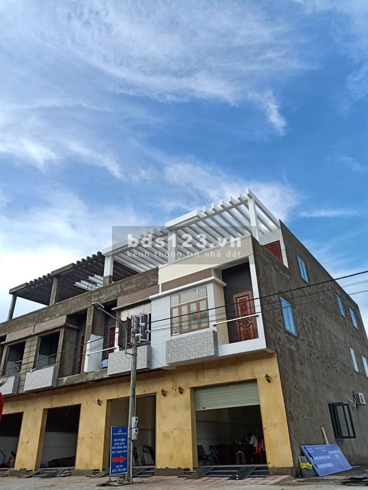 BÁN đất nền TT Thạnh Phú cách kcn 300m giá đầu tư F1