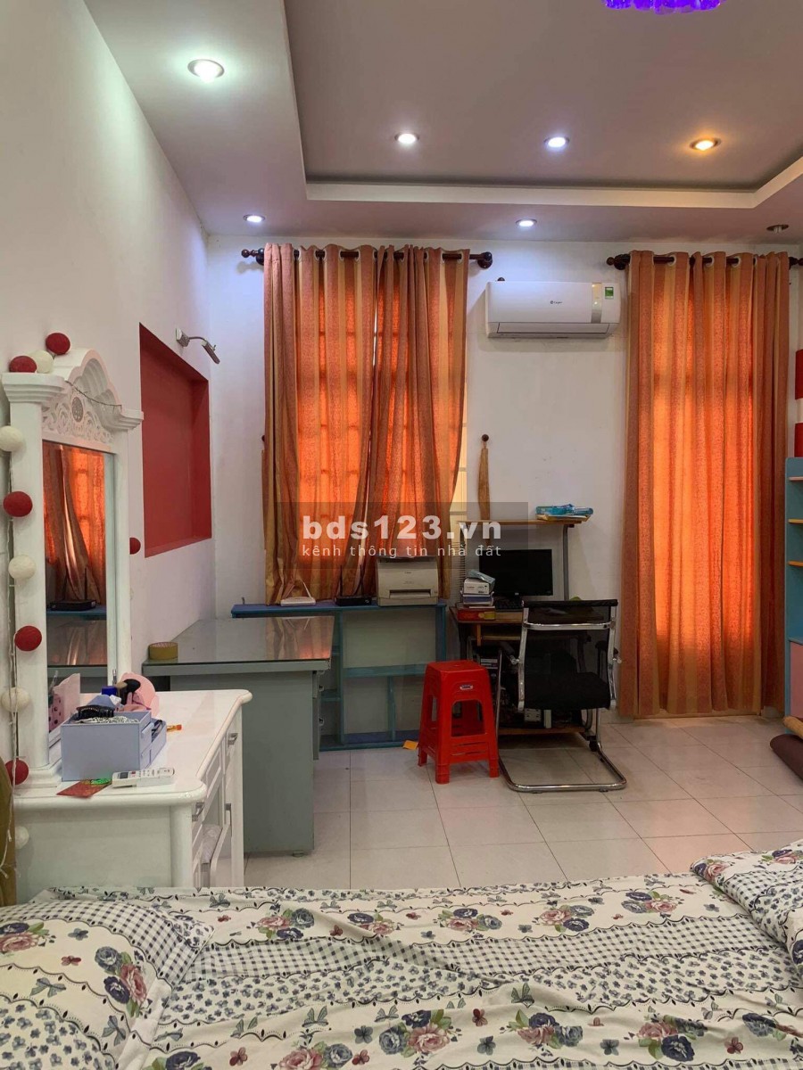 Bán Nhà Quận 11 hẽm xe tải thông tứ phía – Gía Chỉ 11 TỶ