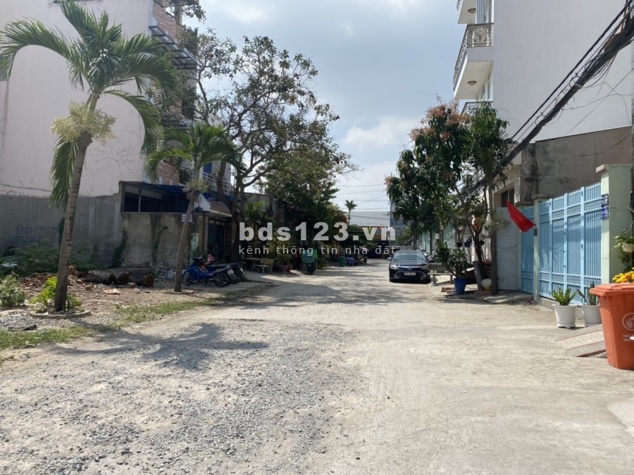Bán nhà 1 lầu hẻm xe hơi 791 Trần Xuân Soạn P.Tân Hưng Q7