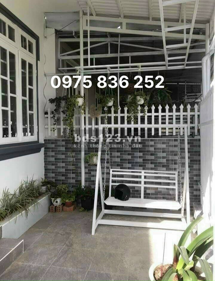 Cần bán nhà Đà Lạt Gần trung tâm thành phố Đà Lạt rộng rãi thoải mái thích hợp cho việc định cư lâu dài