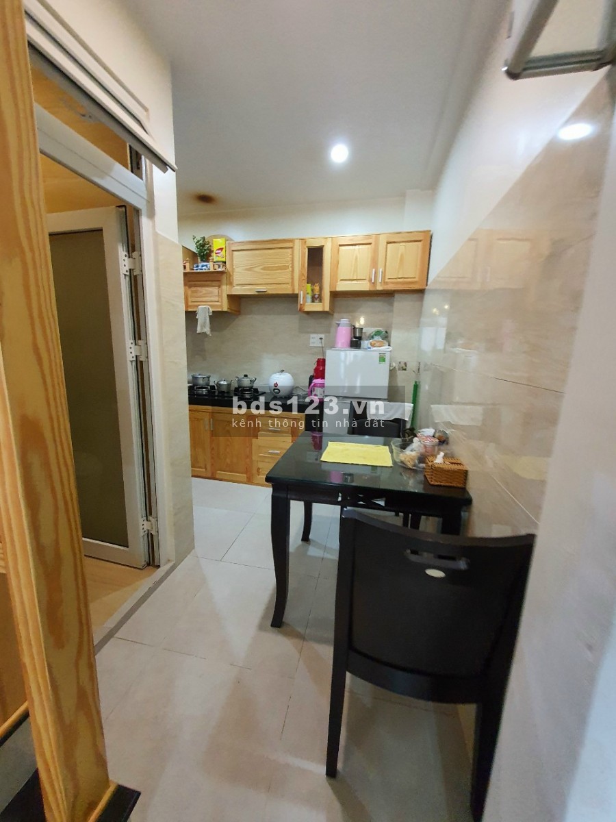 Cần bán nhà Đà lạt nội thất sang trọng đông dân cư an ninh tốt thích hợp cho việc nghĩ dưỡng và định cư lâu dài