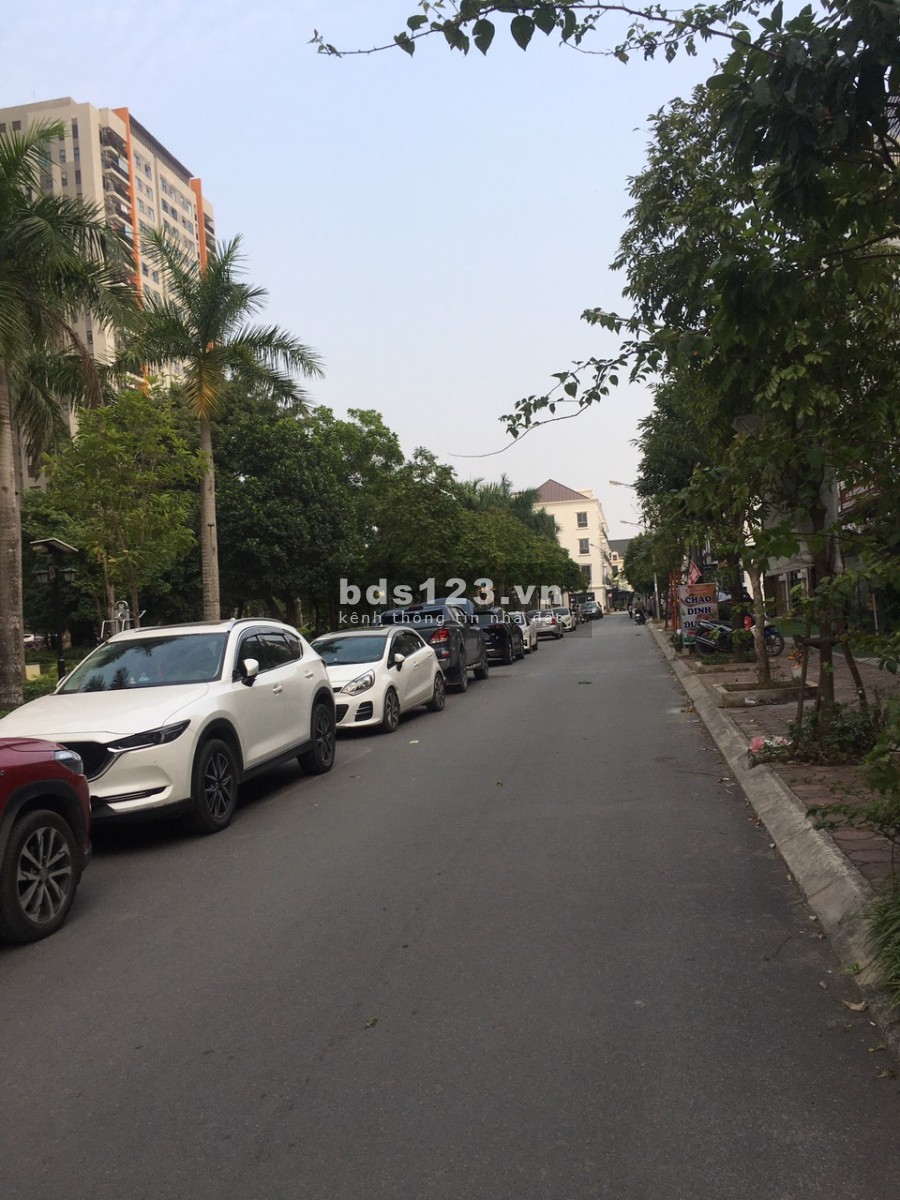 Bán lô góc 3 thoáng La Casta - Văn Phú 5 tầng 86m2 giá 15,2 tỷ