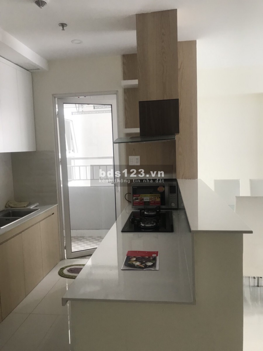 Cho thuê căn hộ Sunrise City North - Novaland. Diện tích: 76m2. Căn góc, view đẹp, thoáng.12tr/tháng, LH: 0835130091 Nhung