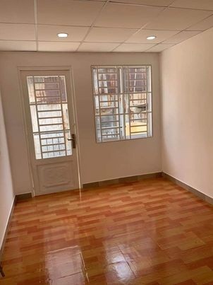 Nhà bán Cách Mạng Tháng 8 Quận 10 33m2 giảm chào 250 triệu còn 3.5 tỷ 3 bước ra hẻm xe tải