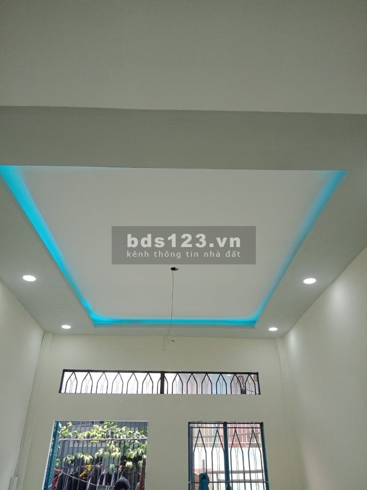 Bán nhà hẻm Võ Thành Trang,Q Tân Bình 70m2 Chỉ 3.X Tỷ