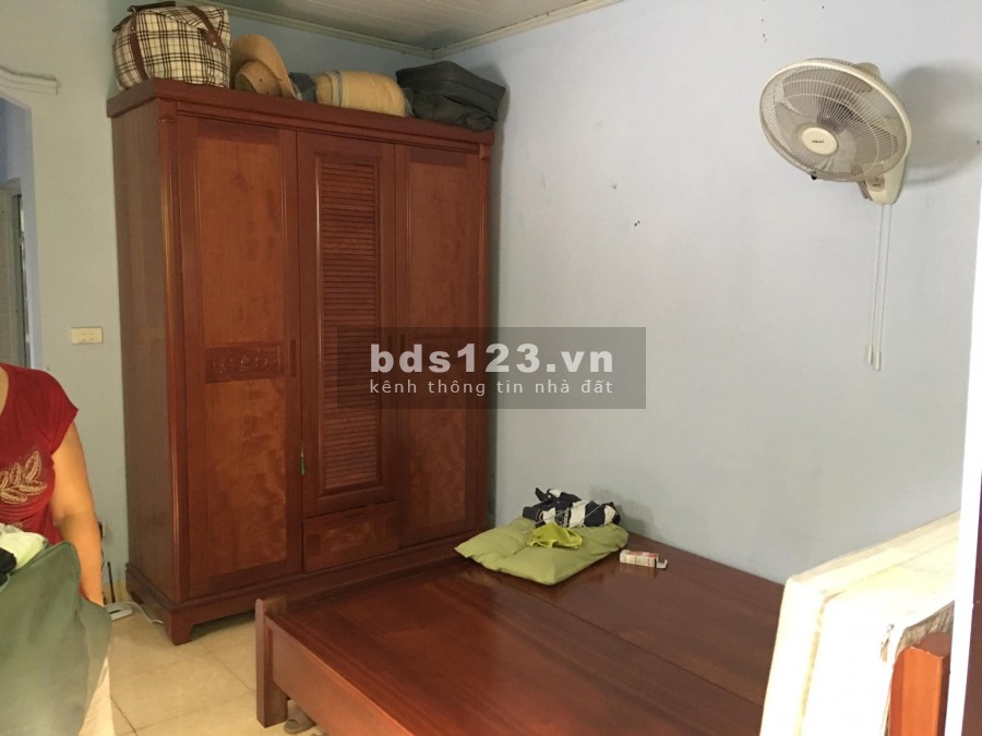 Bán nhà Ngõ 136 Tây sơn, ô tô 7 chỗ đỗ cửa giá trào 2,9 tỷ xem nhà free