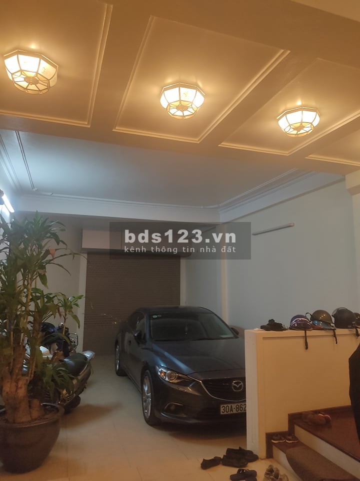 Bán Nhà Phố Văn Quán Hà Đông 90m2 5T Mt5m Giá 13.5 Tỷ Nhà Mới Lô Góc Vỉa Hè