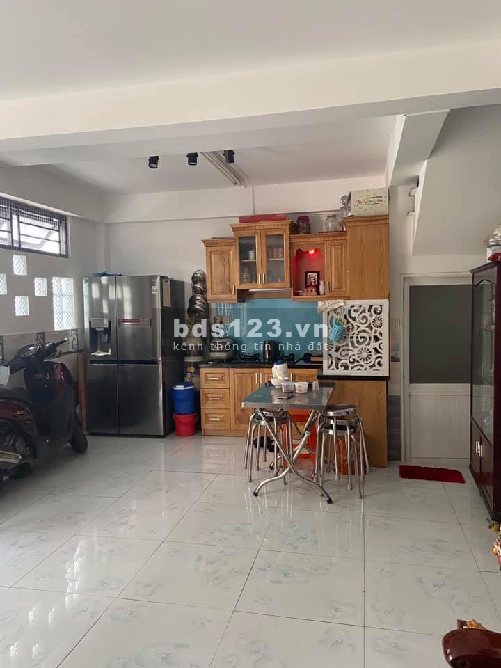 (Gò Vấp)Nhà mới đẹp, hxh, Quang Trung, phường 8, 3 lầu, giá 4.28 tỷ