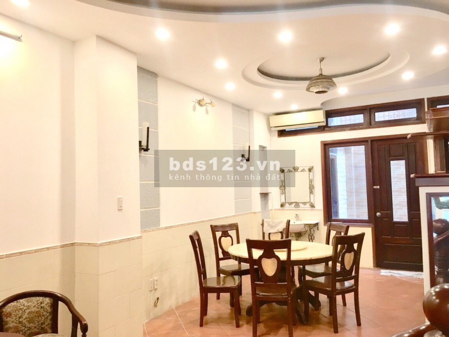 Bán biệt thự sang trọng 3.5 tấm đường 328 Cao Lỗ P4 Q8