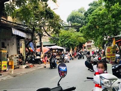 Cần Bán Gấp Mặt phố Hà Đông gần 50m2. Vỉa Hè Mặt Chợ Kinh Doanh Giá Chỉ 6 tỷ