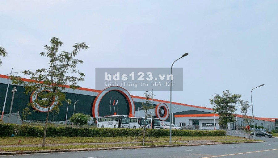 CHÍNH CHỦ CẦN BÁN GẤP LÔ VIEW HỒ DUY NHẤT TẠI HÒA LẠC 0395426678