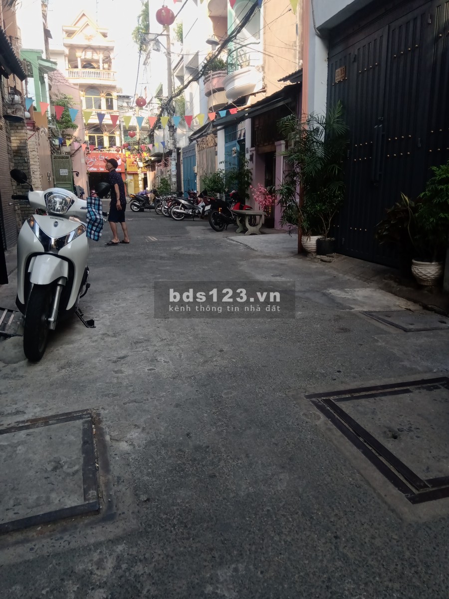Cho thuê nhà nguyên căn DTSD 110m2 quận Tân Bình