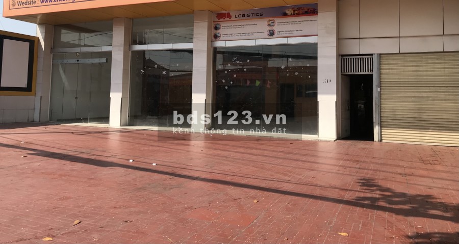 Cho thuê mặt bằng 504m2 MT Quốc Lộ 13 Q. Thủ Đức