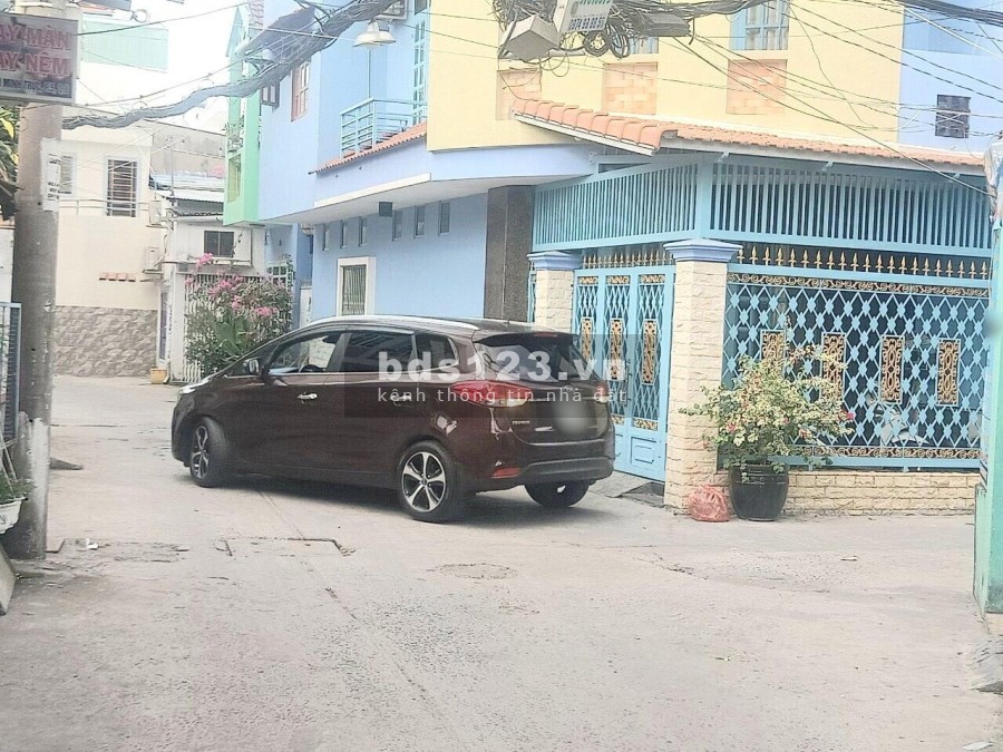 Nhà mới (4.1 x 11m) 2 lầu, hẻm xe hơi 158 Bùi Minh Trực P5 Q8