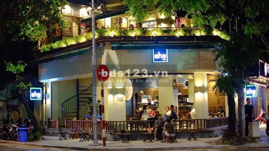 Cho thuê lô góc 2 mặt tiền mặt phố Tô Hiệu giá 20 triệu/ tháng.