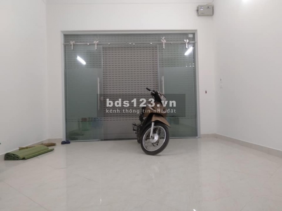 NHÀ PHÂN LÔ - CÁCH MẶT PHỐ HUỲNH THÚC KHÁNG 20M - MẶT NGÕ OTO TẢI TRÁNH - DT 52M2, MT 4,5M