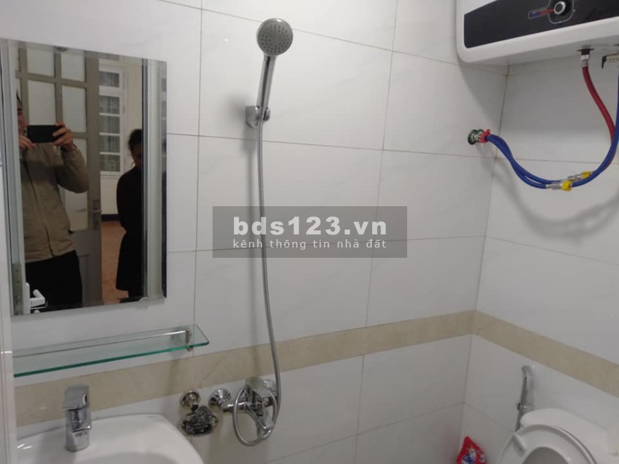 NHÀ PHÂN LÔ - CÁCH MẶT PHỐ HUỲNH THÚC KHÁNG 20M - MẶT NGÕ OTO TẢI TRÁNH - DT 52M2, MT 4,5M